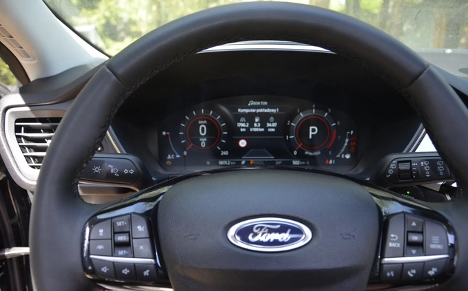 Ford Escape cena 118600 przebieg: 18400, rok produkcji 2022 z Warszawa małe 704